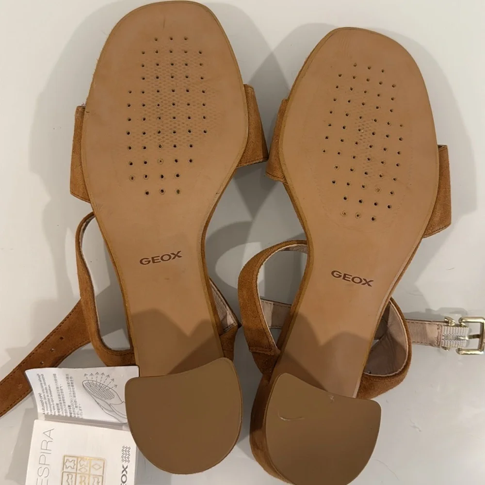 Geox Boho Platform Suede Block Heel Cross Strap Sandals Womens Size 40 NEW